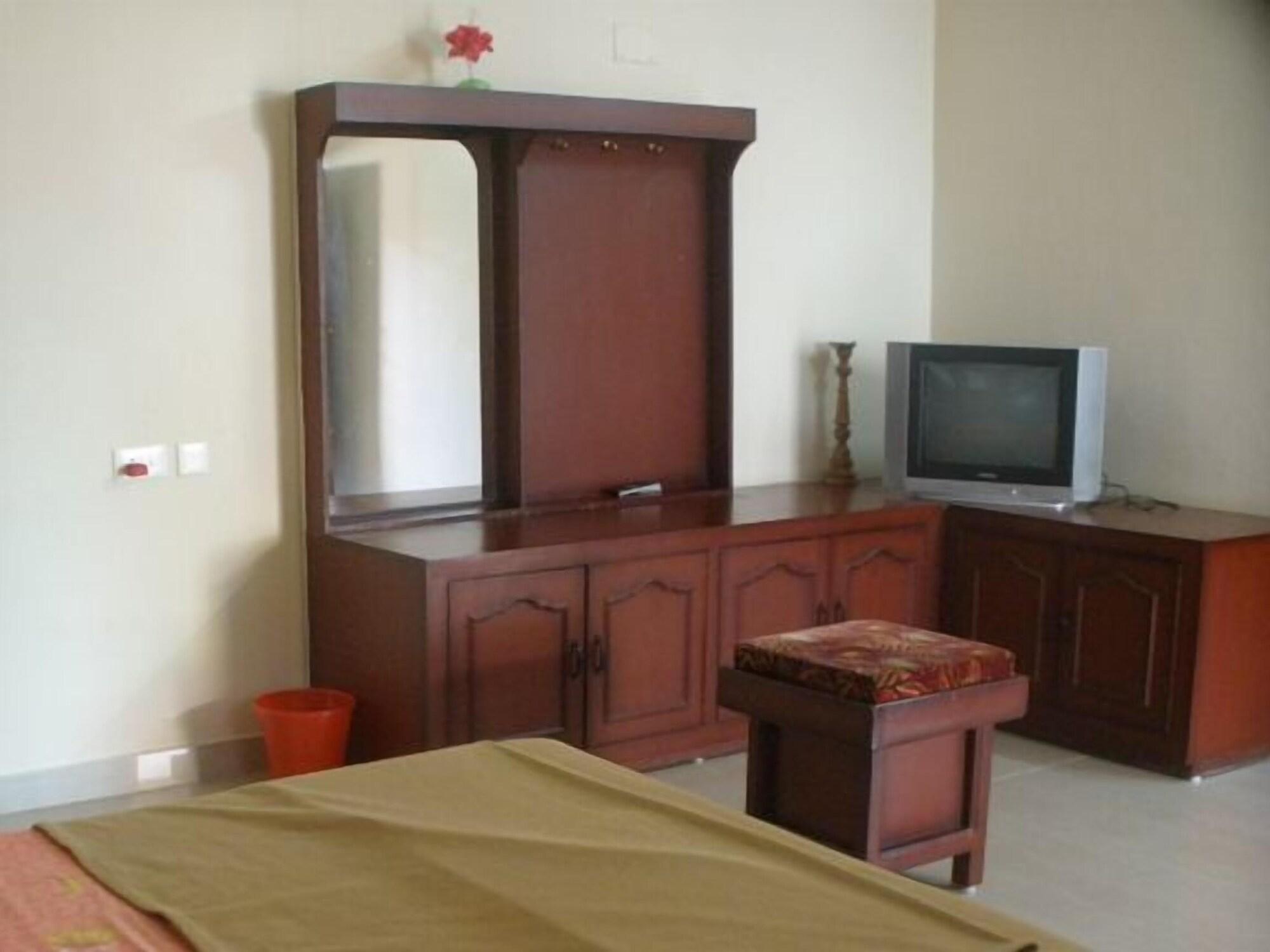 Jungle Palace Homestay Thekkady Esterno foto