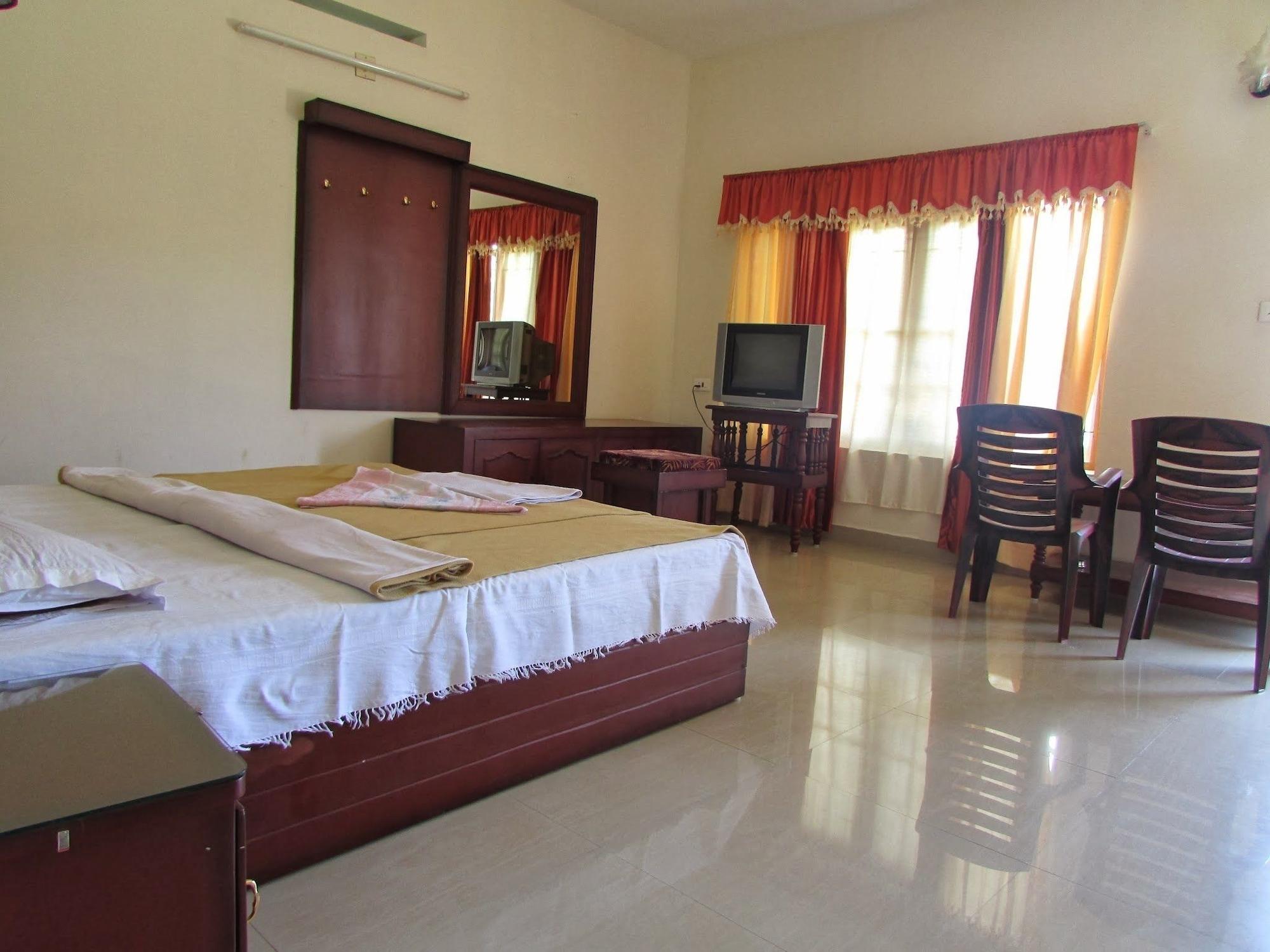 Jungle Palace Homestay Thekkady Esterno foto