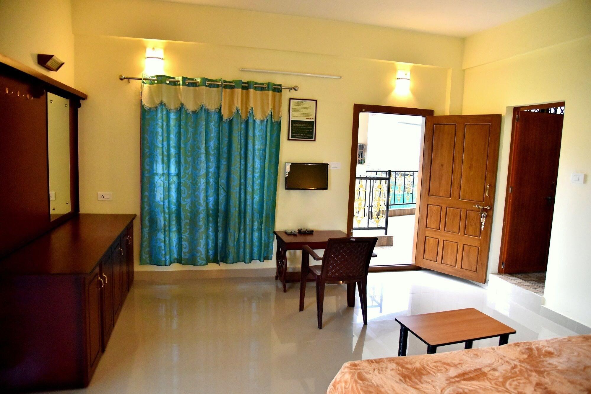 Jungle Palace Homestay Thekkady Esterno foto